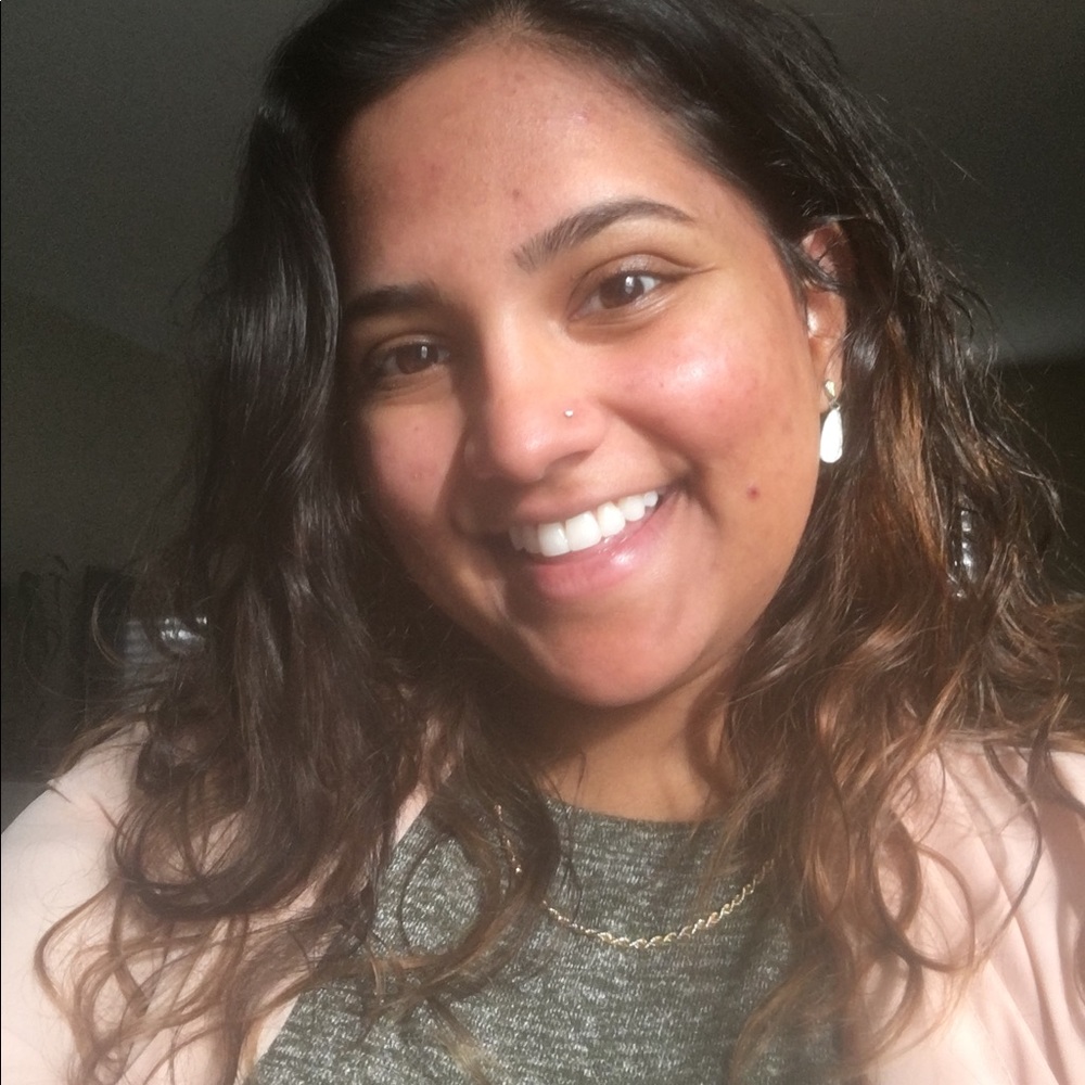 Meet your Posher, Dana